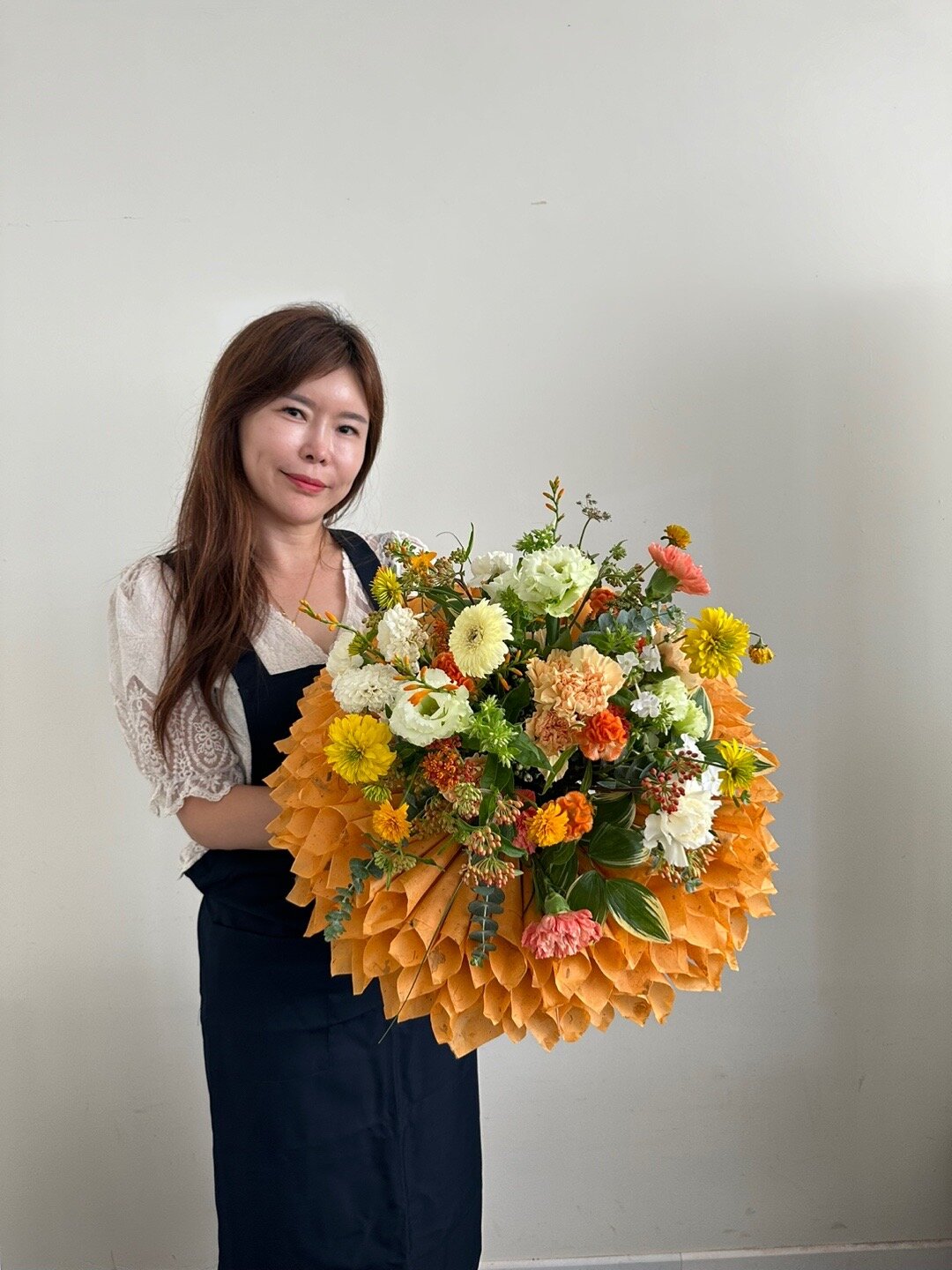 오렌지 톤 라운드 어레인지 완성작